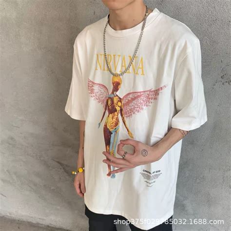 古驰男士t恤